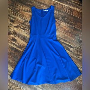 Heloise Fashion ladies size medium royal blue dress